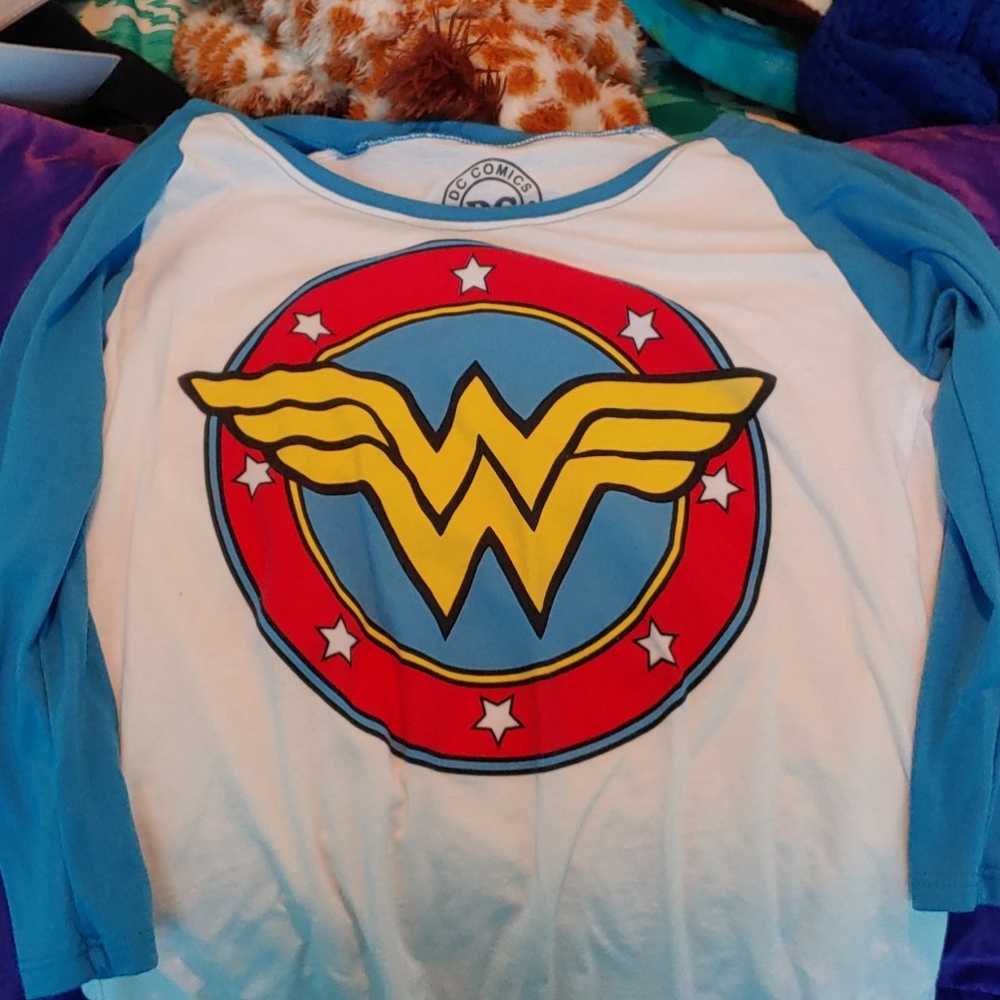 Wonder woman long sleeve tee